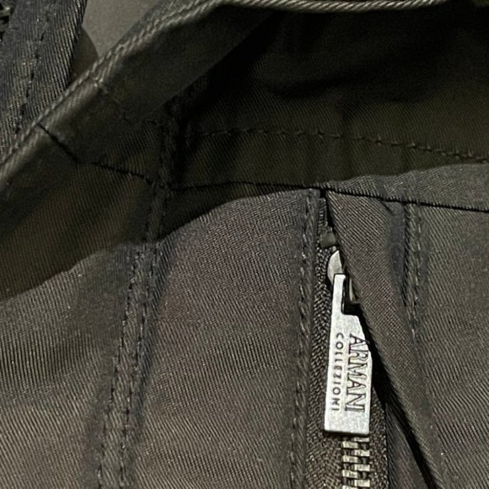 Armani Jacket in Black - Size 44 - Picture 4 of 6